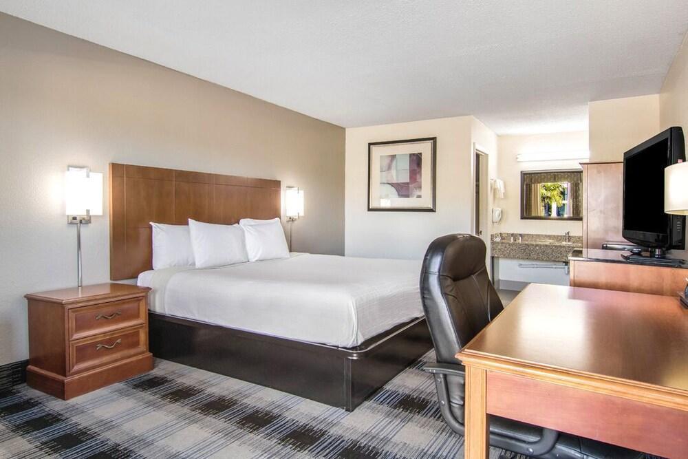Motel 6 Harrisburg Pa Near Pa Expo Center エクステリア 写真