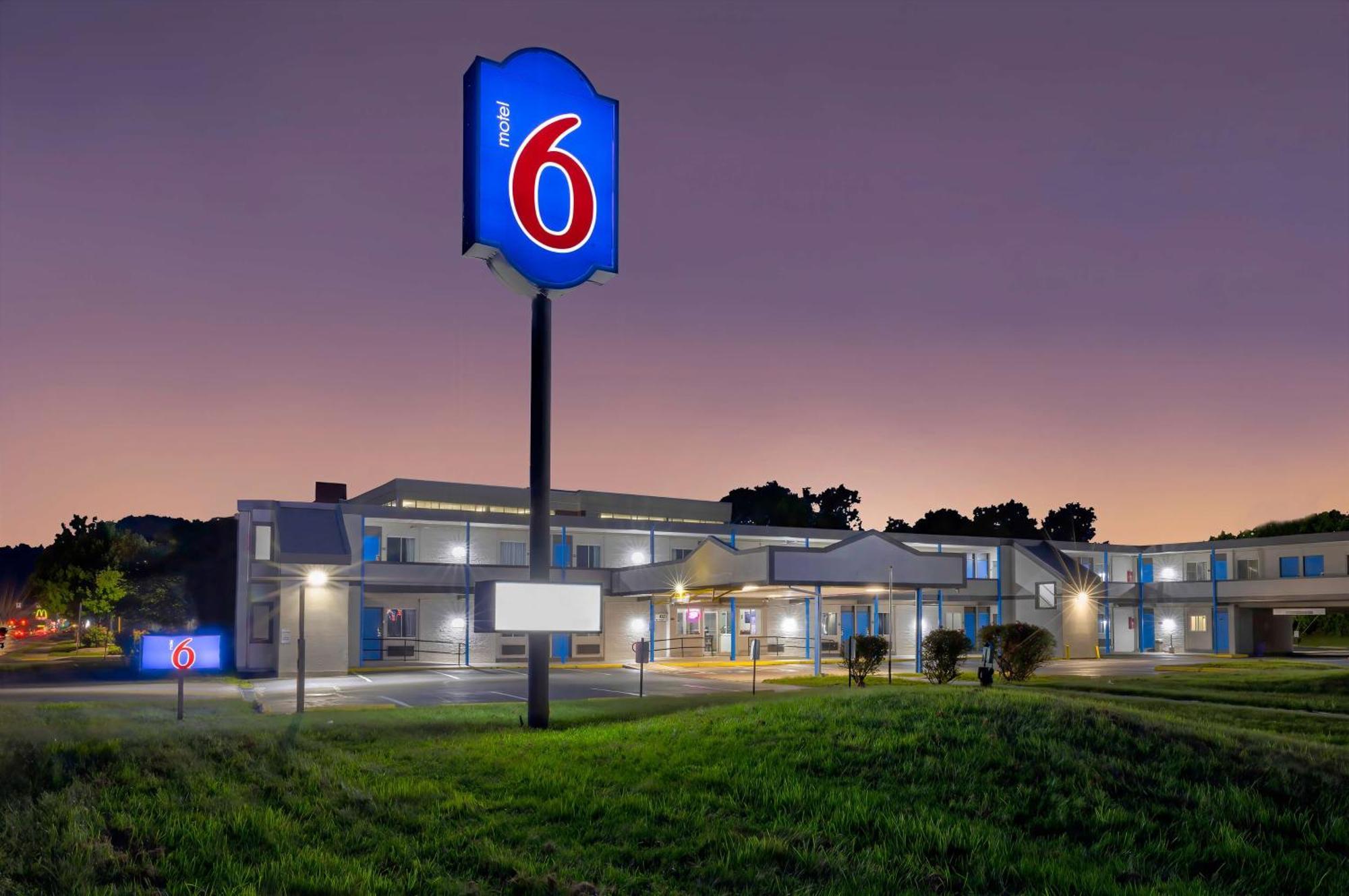 Motel 6 Harrisburg Pa Near Pa Expo Center エクステリア 写真