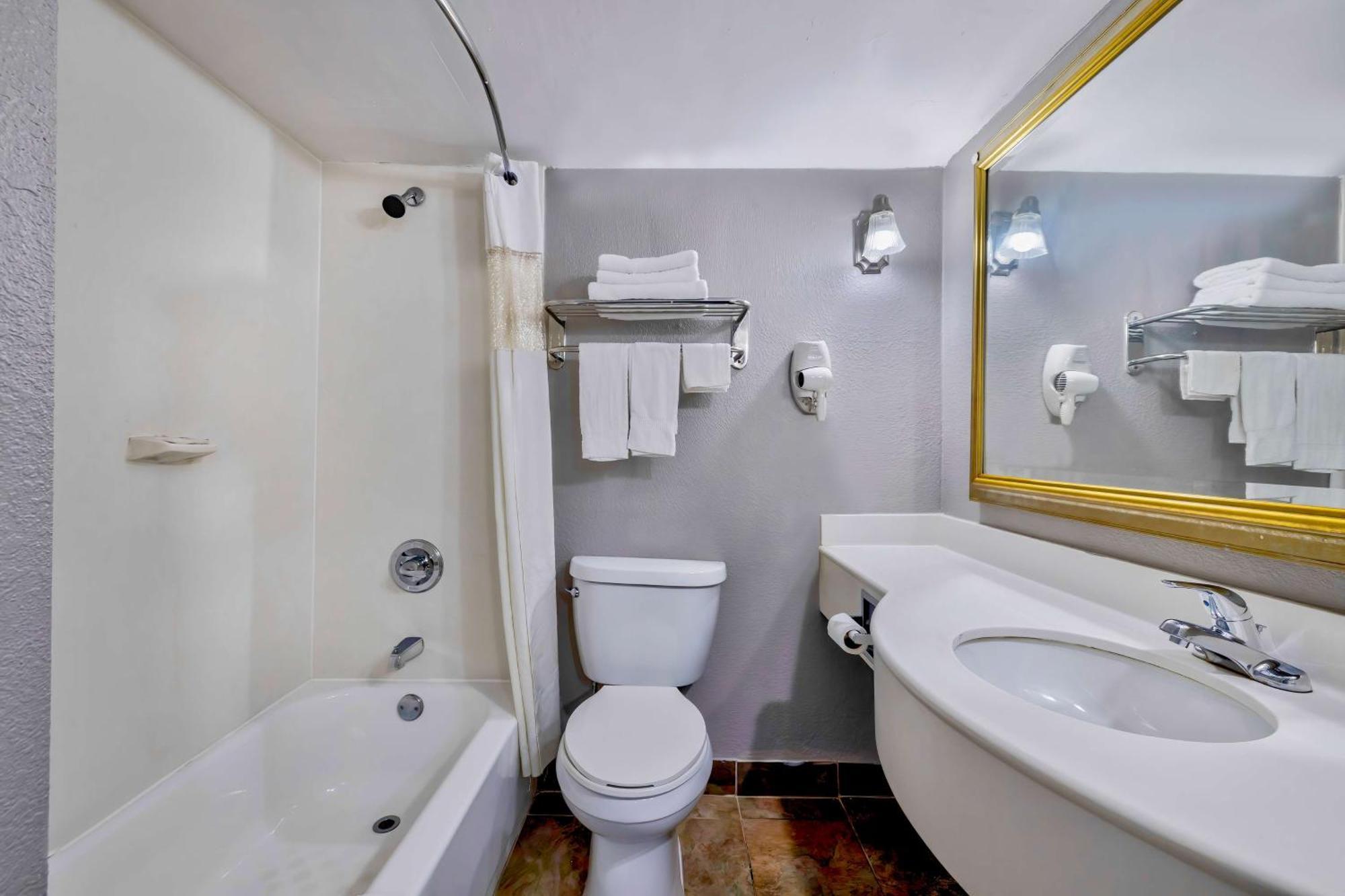 Motel 6 Harrisburg Pa Near Pa Expo Center エクステリア 写真