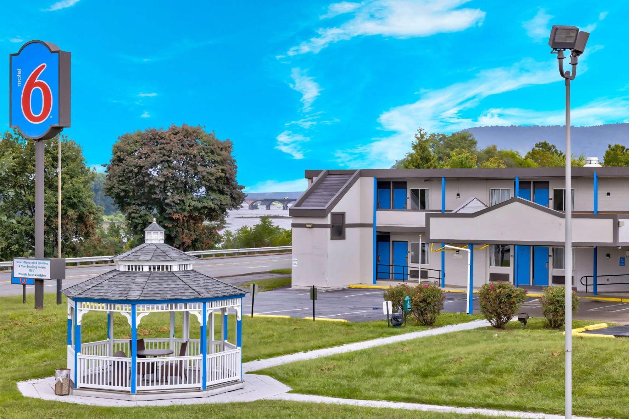 Motel 6 Harrisburg Pa Near Pa Expo Center エクステリア 写真